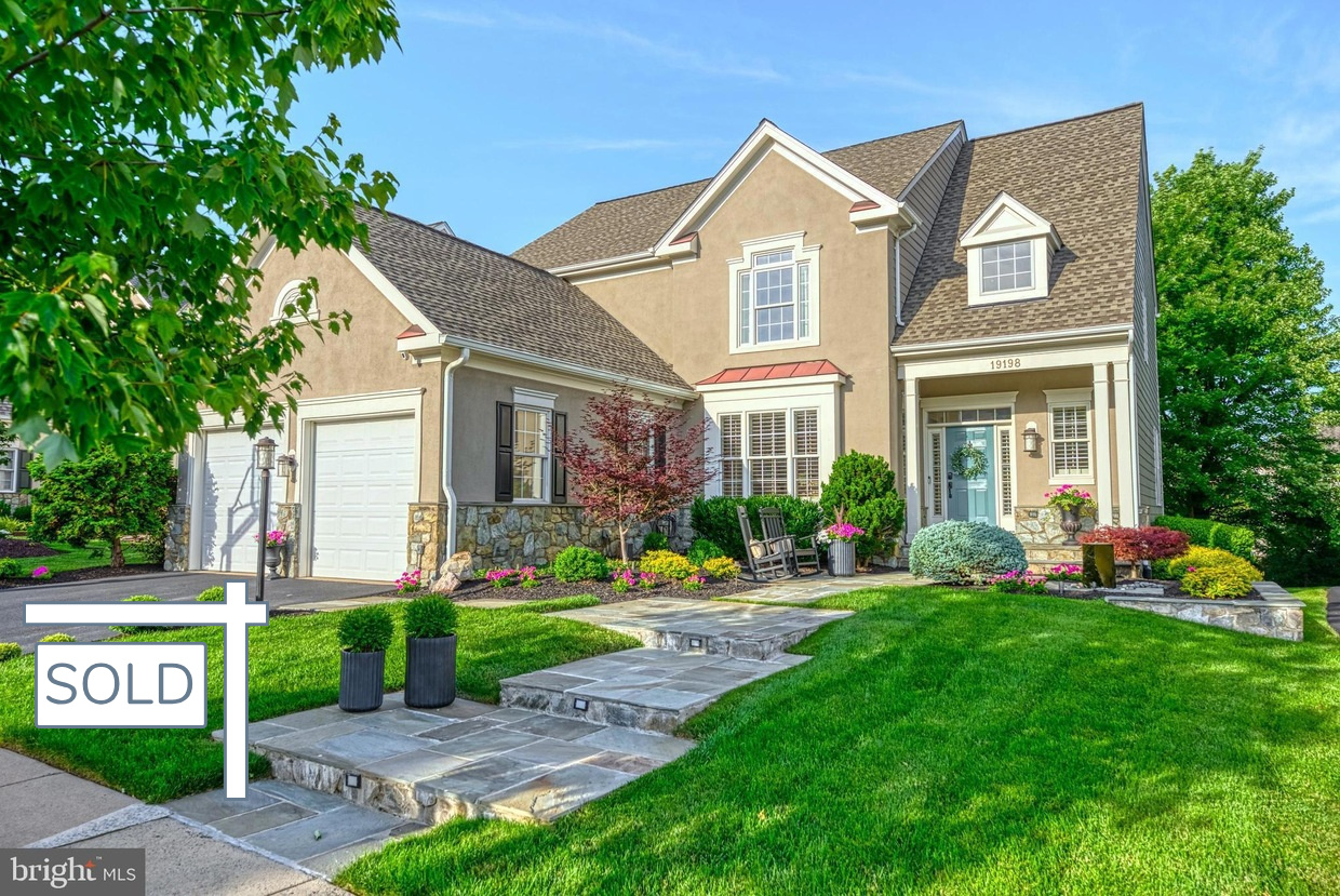 This home is part of the April Loudoun County Real Estate Update, which provides information on homes for sale in Loudoun County.
